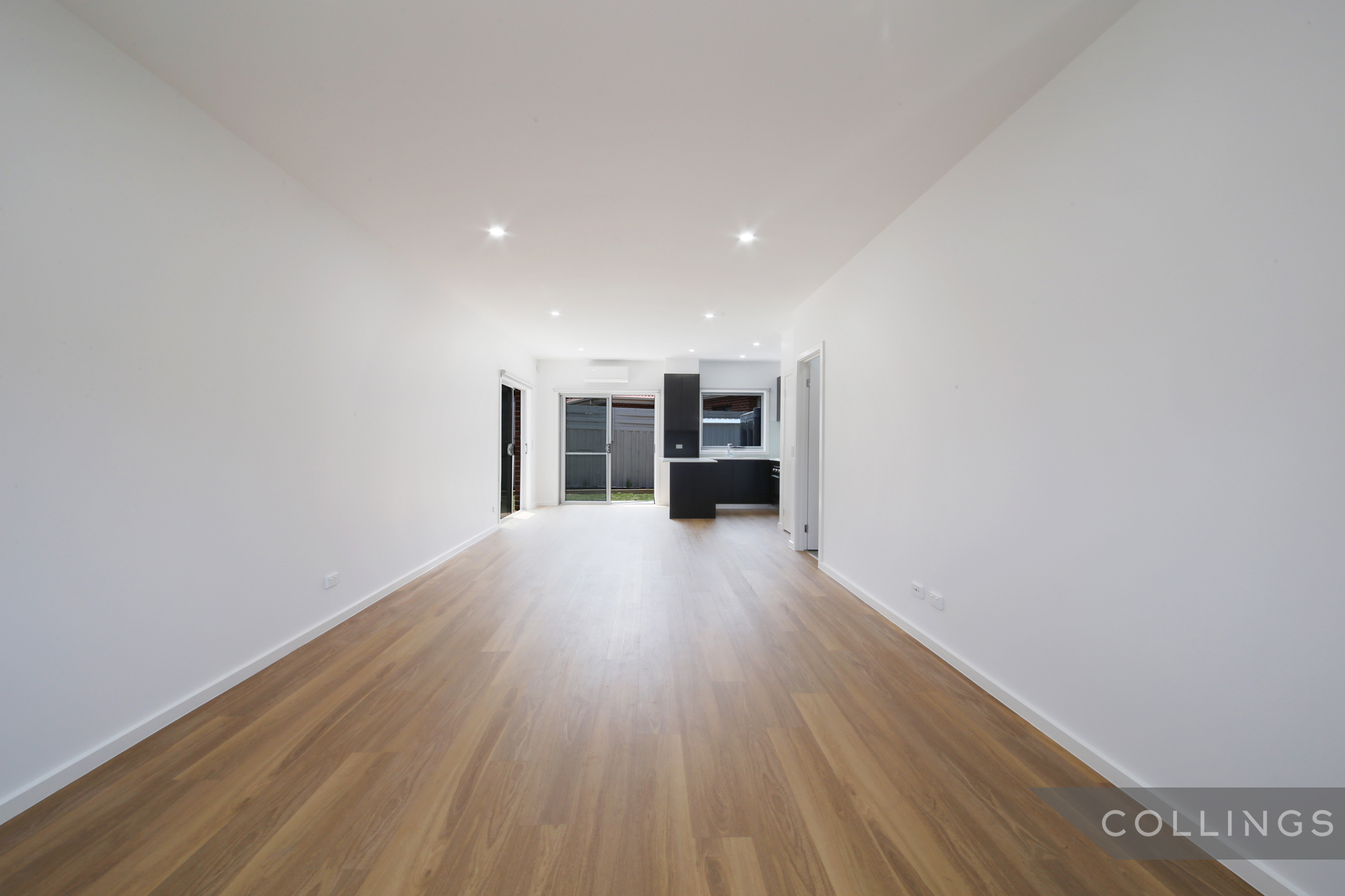 3. 7 Coleman Crescent Reservoir 3073 Loungeroom