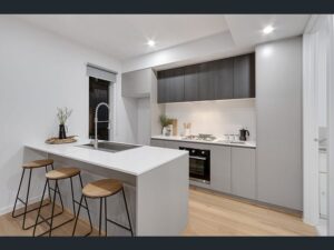 4. 1_12 Eric Street Preston 3073 - Kitchen